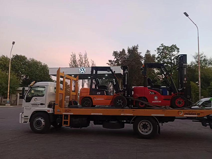 Hangcha Forklift Application Case—Auto Industry (1).jpg